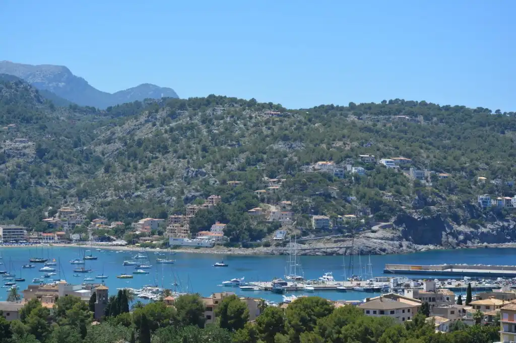 Vista exterior de Apartament en venda en Sóller amb Aire condicionat i Terrassa