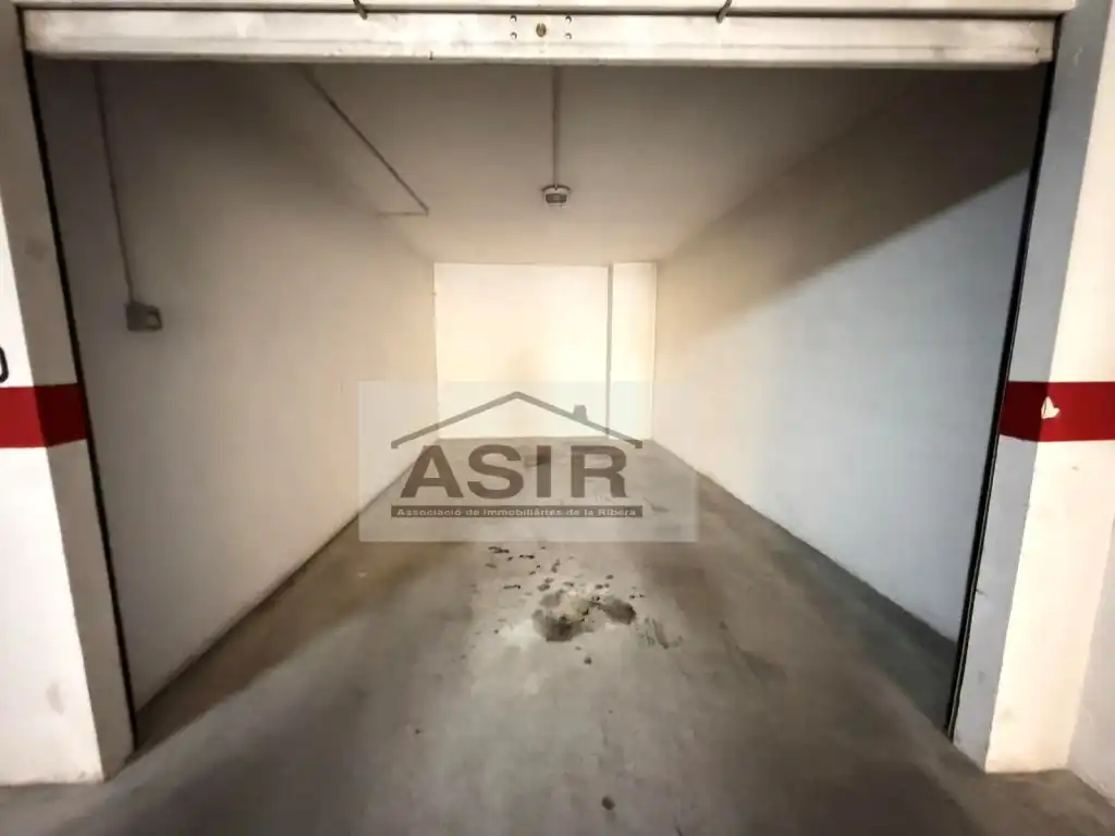 Garaje en venta en Alzira