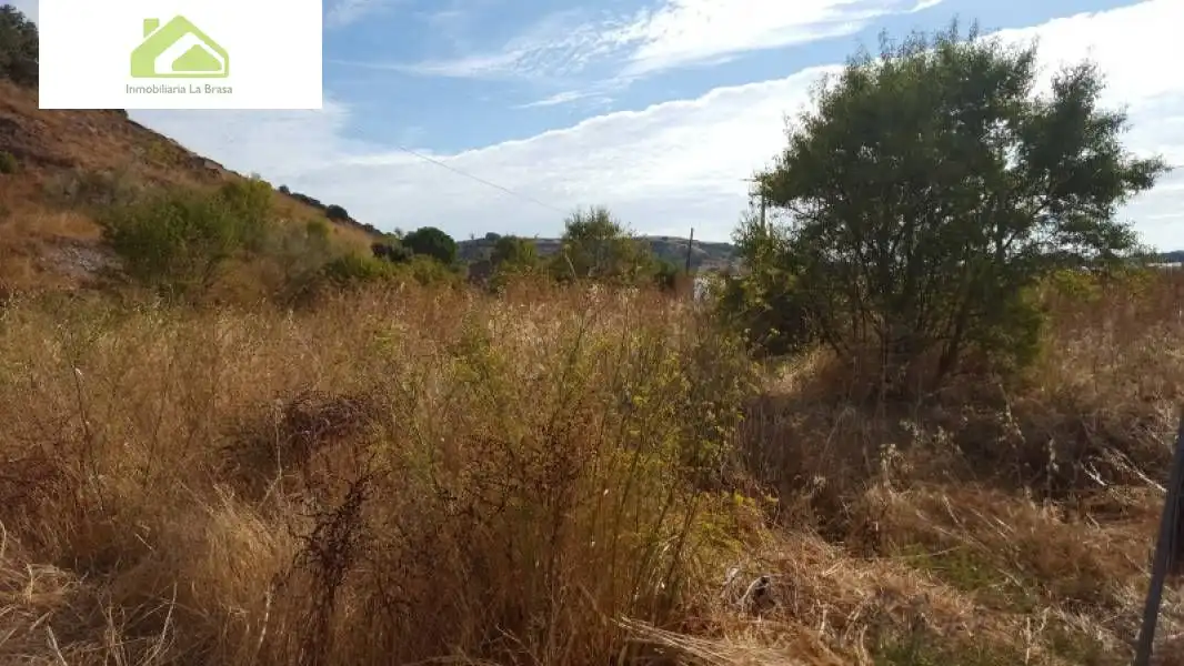 Casa rústica en venda a Área Rural