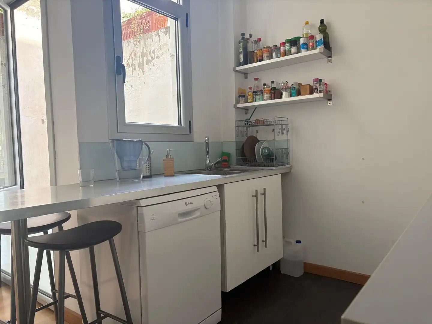 Cuina de Casa o xalet en venda en La Garriga amb Calefacció, Parquet i Terrassa