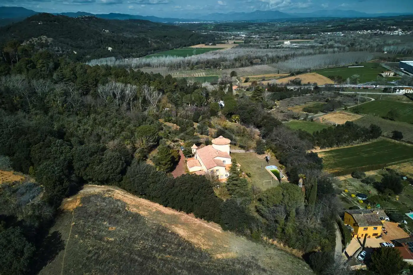 Finca rústica en venta en Celrà con Calefacción, Jardín privado y Terraza