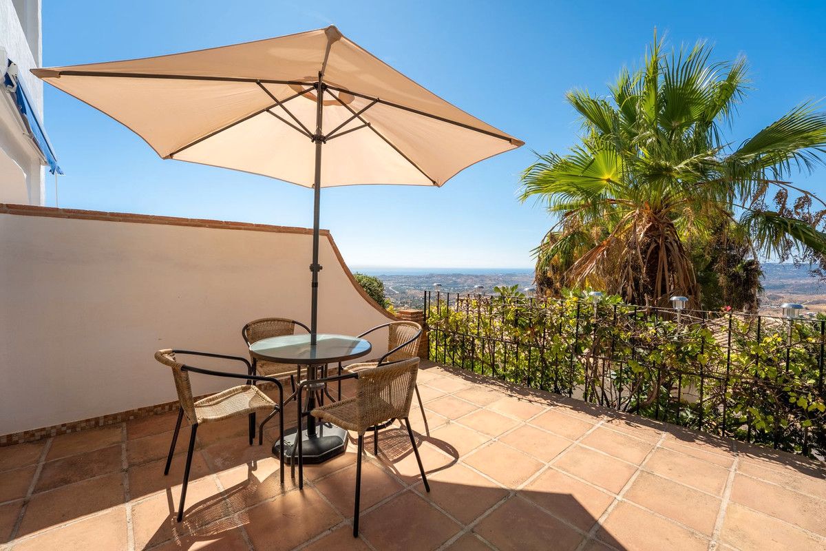 Terrace of Single-family semi-detached for sale in Mijas  with Air Conditioner, Private garden and Terrace