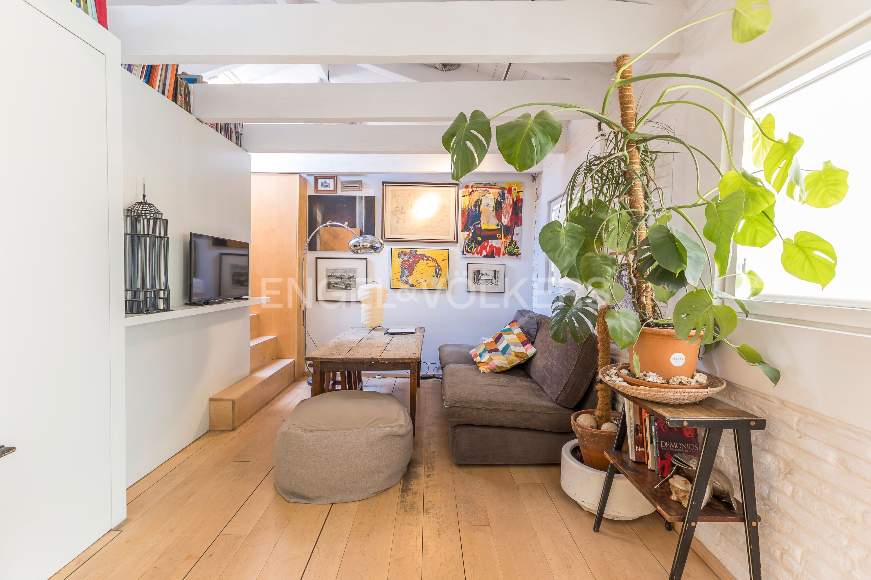 Living room of Attic to rent in  Madrid Capital  with Air Conditioner, Heating and Terrace