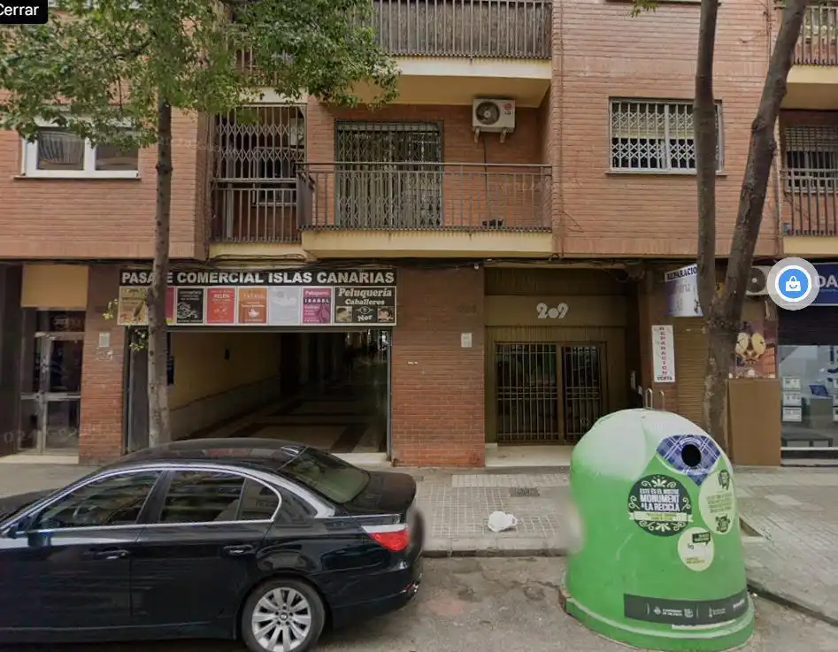 Vista exterior de Local de lloguer en Valencia amb Aire condicionat