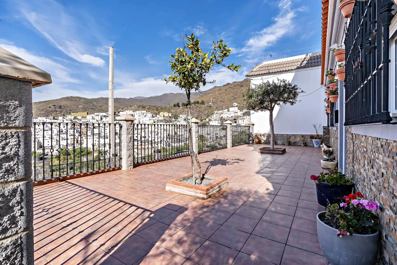 Terrassa de Àtic en venda en Velefique amb Aire condicionat, Calefacció i Jardí privat