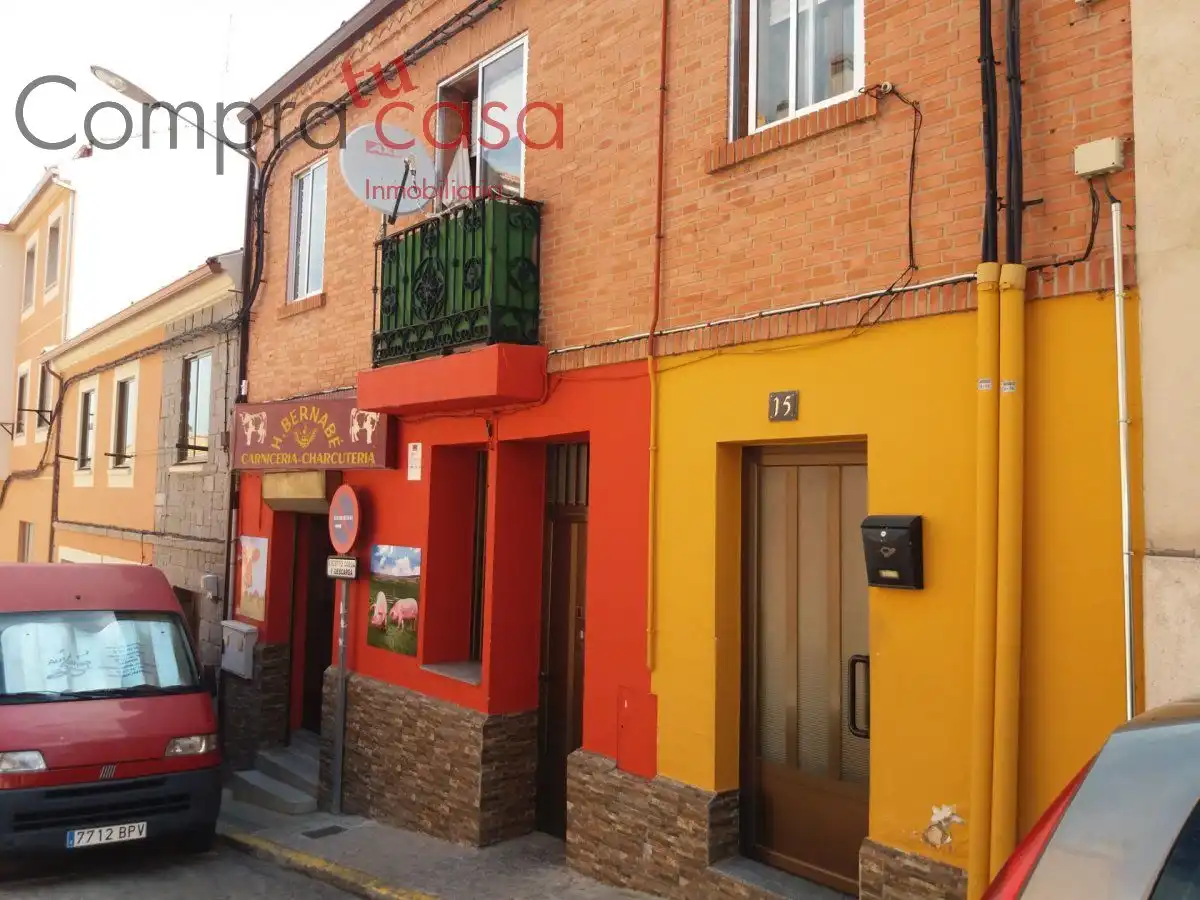 Buildings for sale in Segovia