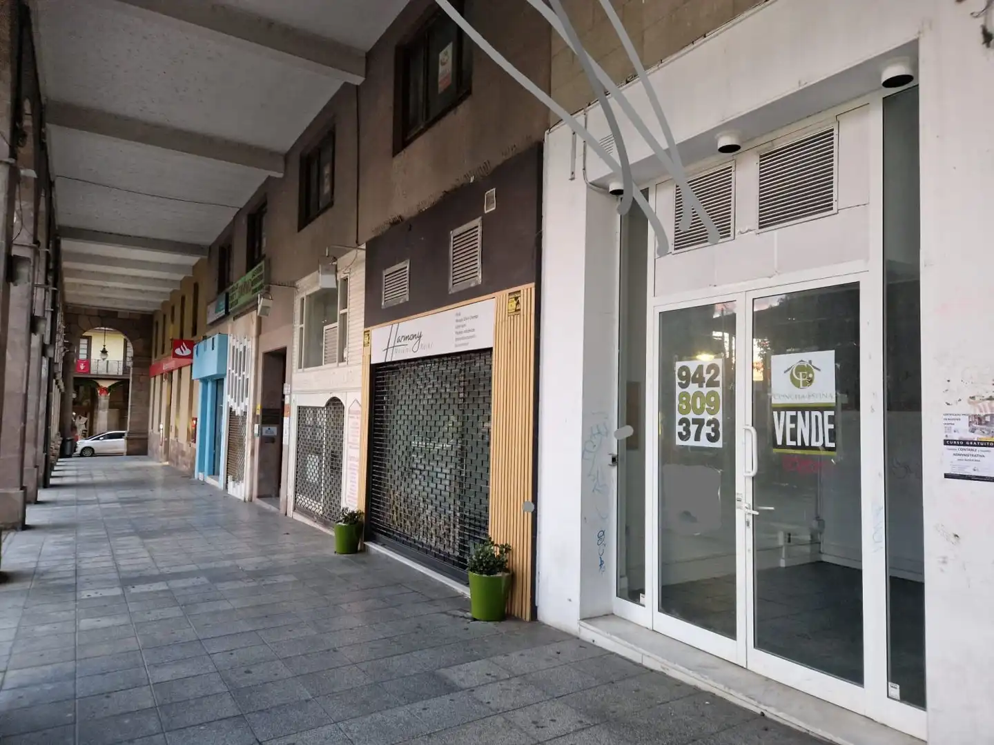 Commercial properties for sale in Torrelavega 