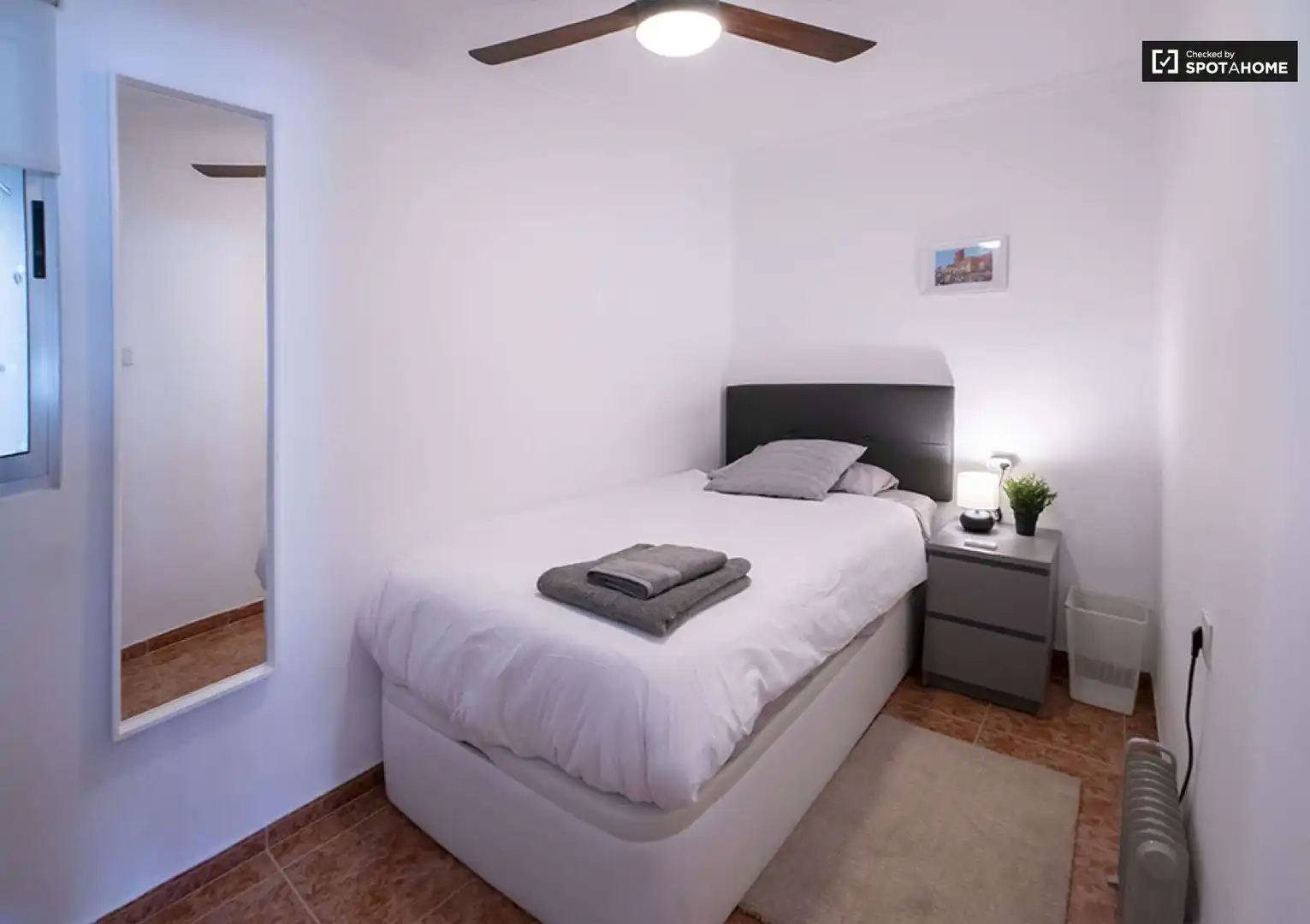 Habitación en El Cabanyal - El Canyamelar