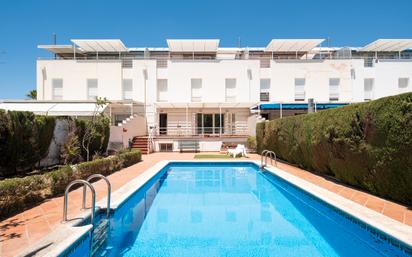 Piscina de Casa o xalet en venda en  Granada Capital amb Aire condicionat, Terrassa i Piscina