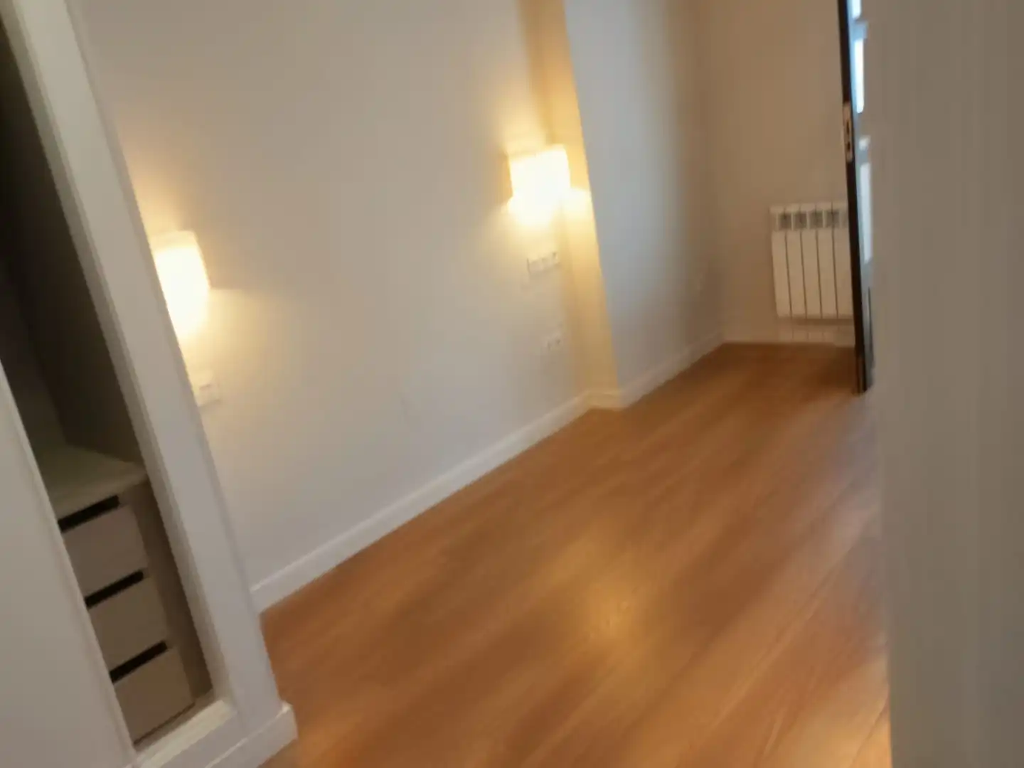 Bedroom of Flat for rent in Oviedo   with Heating, Parquet flooring and Oven