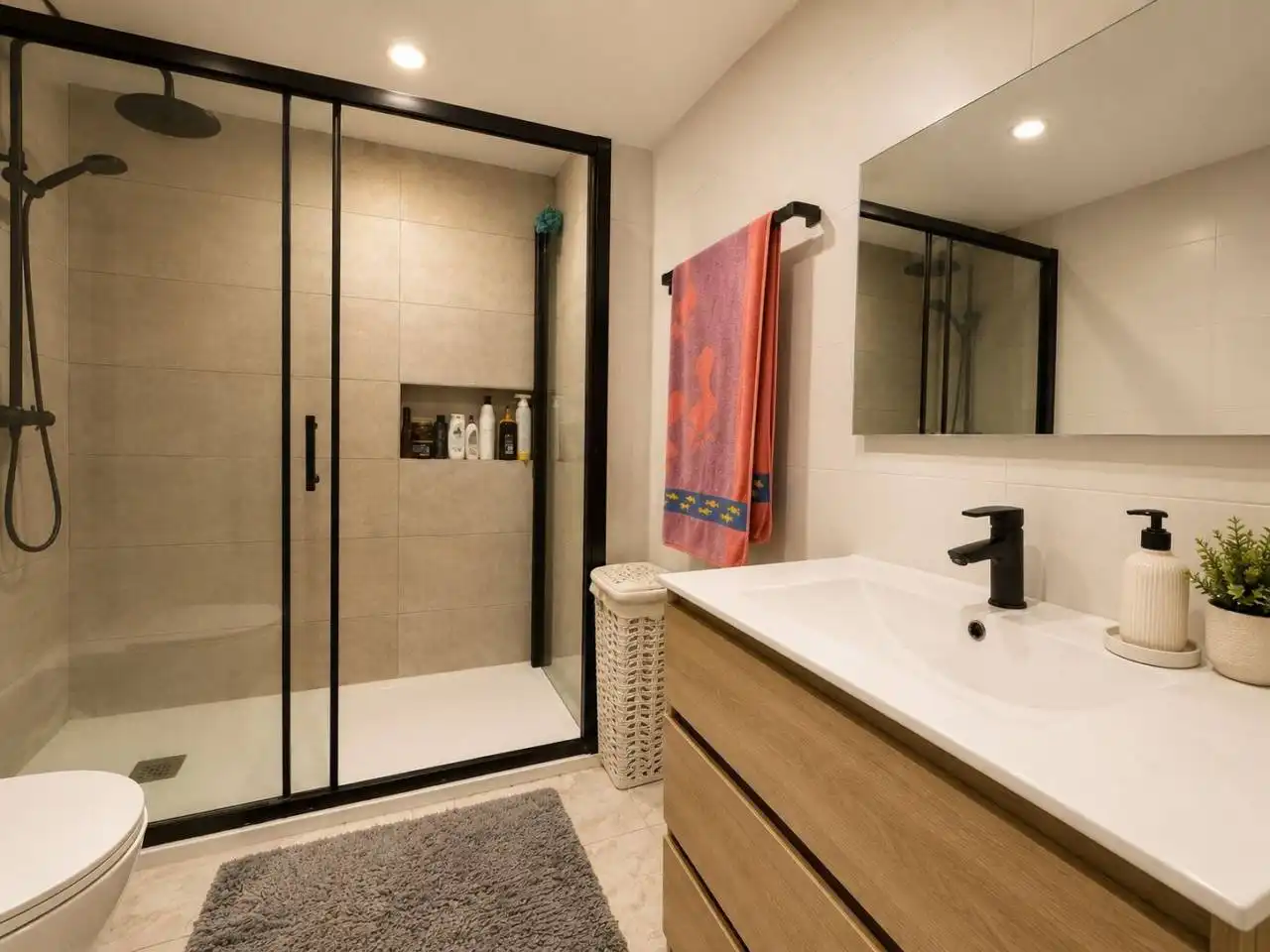 Bathroom of Flat for sale in Castellón de la Plana / Castelló de la Plana  with Balcony