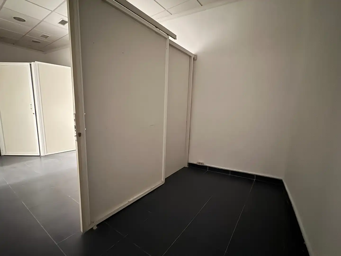 Local comercial de lloguer a Calle Azara 3, imagen 6