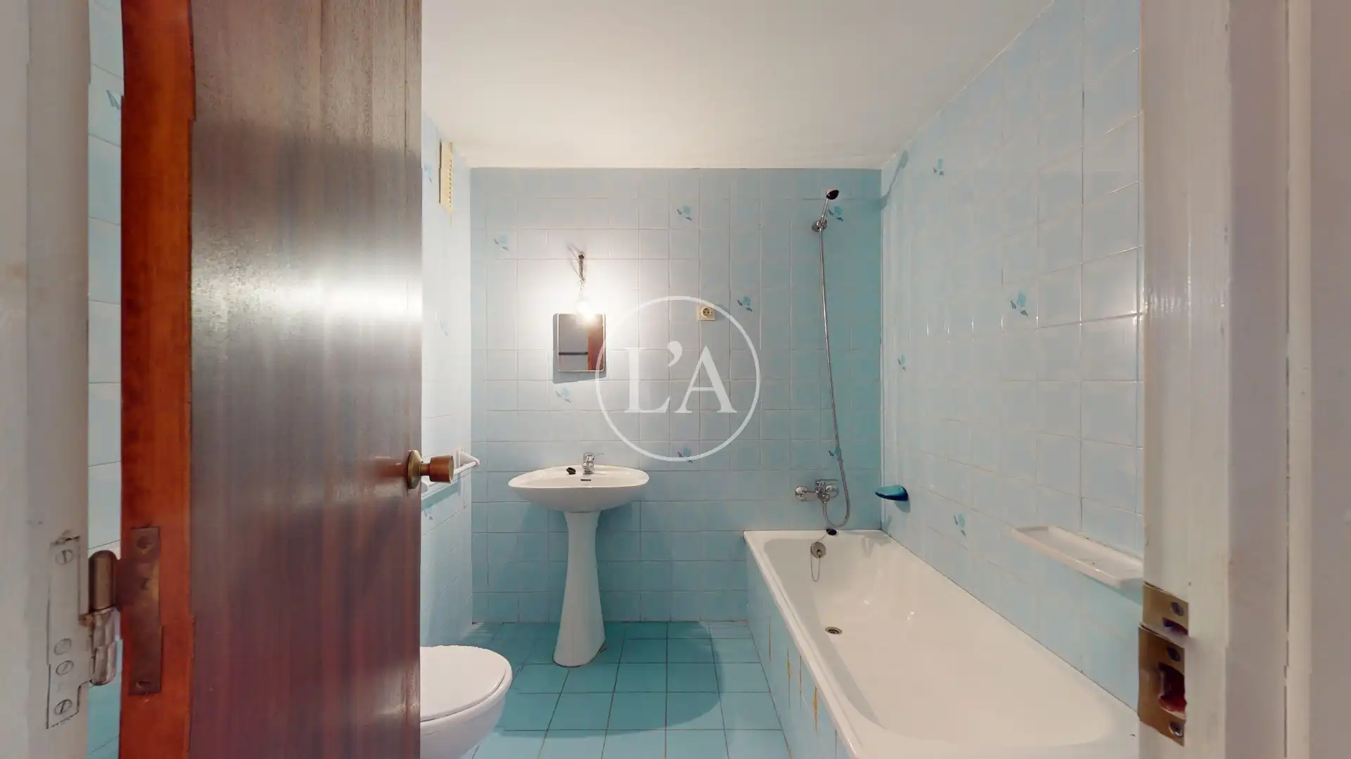 Bathroom of Flat for sale in Casc Antic - Nou Cambrils