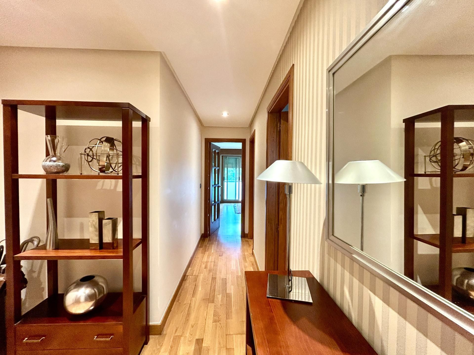Flat for sale in Santiago de Compostela 