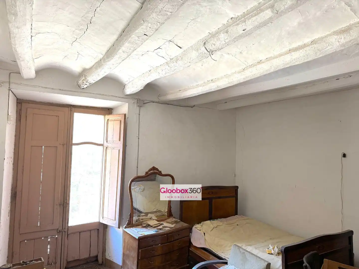 Habitación de Casa o chalet en venta en Montbrió del Camp con Amueblado, Balcón y Alarma