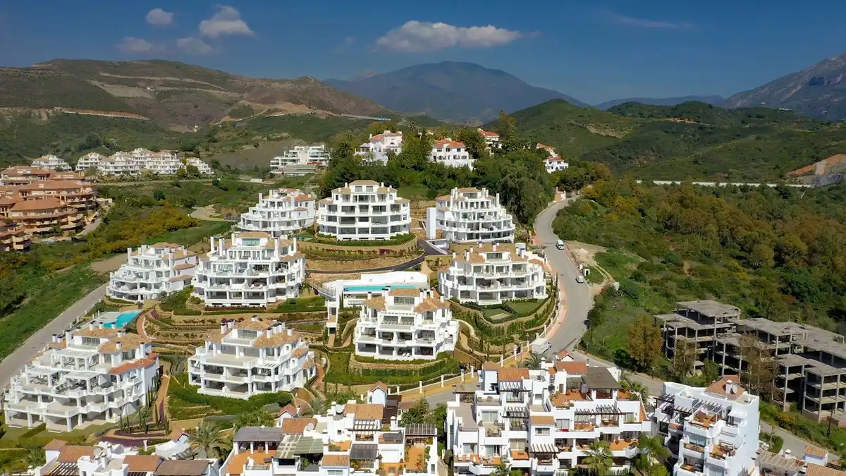 Apartament amb piscina en venda a Nueva Andalucía, imagen 5