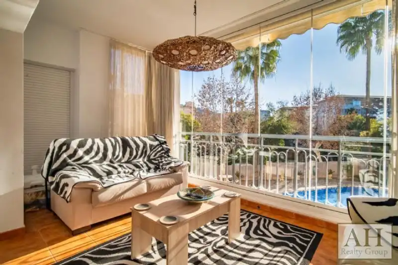 Dormitori de Apartament en venda en L'Alfàs del Pi