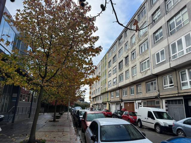Piso en Venta en Calle Terranova de Eirís en Eirís