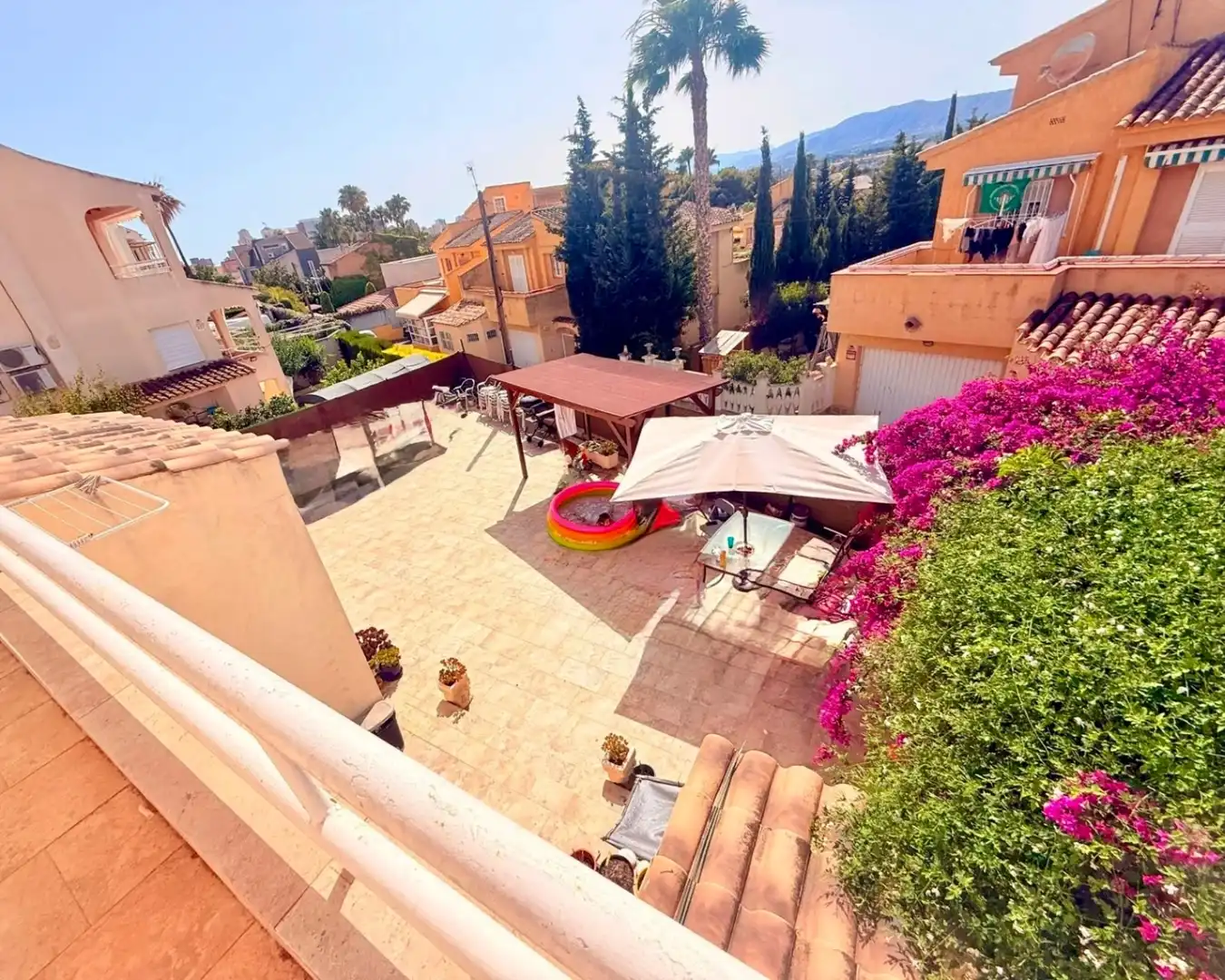 Terrassa de Casa o xalet en venda en Benidorm amb Aire condicionat, Calefacció i Jardí privat