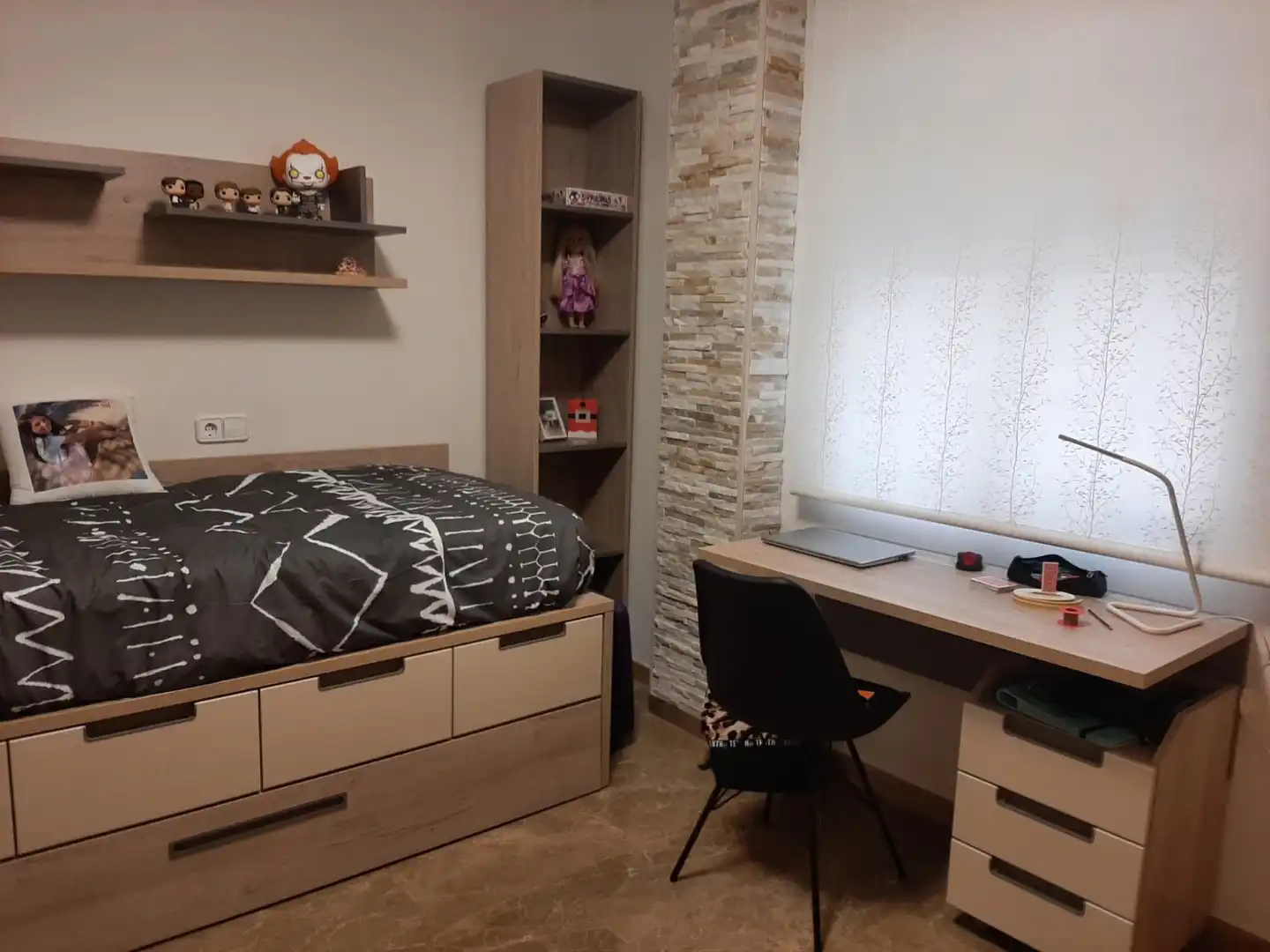 Habitación de Piso en venta en Oliva con Balcón
