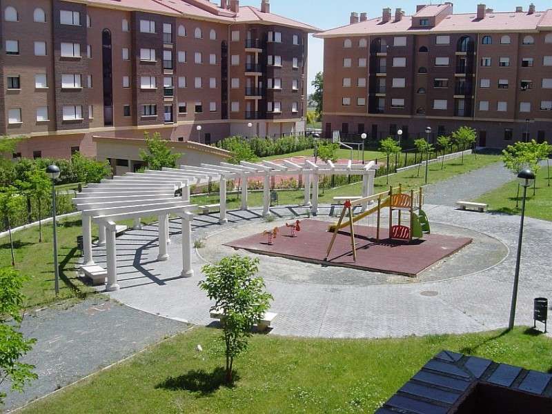 Terrace of Flat for sale in Santo Domingo de la Calzada  with Heating, Parquet flooring and Storage room