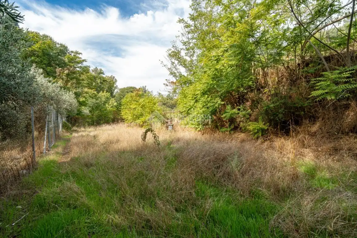 Terreno industrial en venta en Albaicín