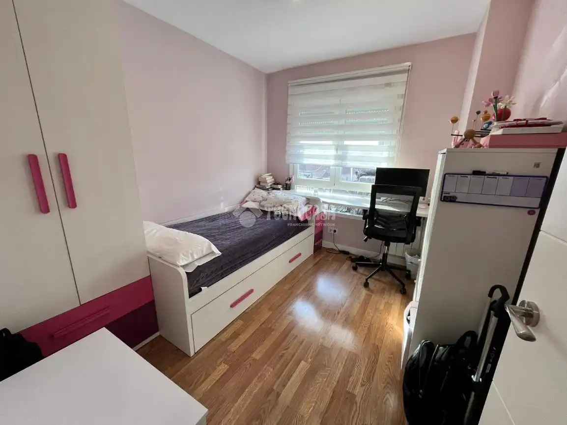 Habitación de Piso en venta en Alcalá de Henares con Aire acondicionado, Calefacción y Terraza