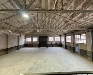 Nau industrial de lloguer en Sabadell