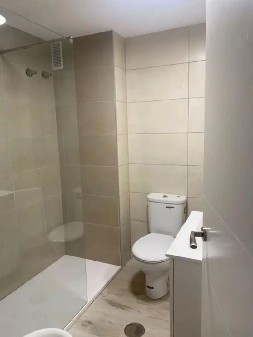 Baño de Piso en venta en Almería con Amueblado