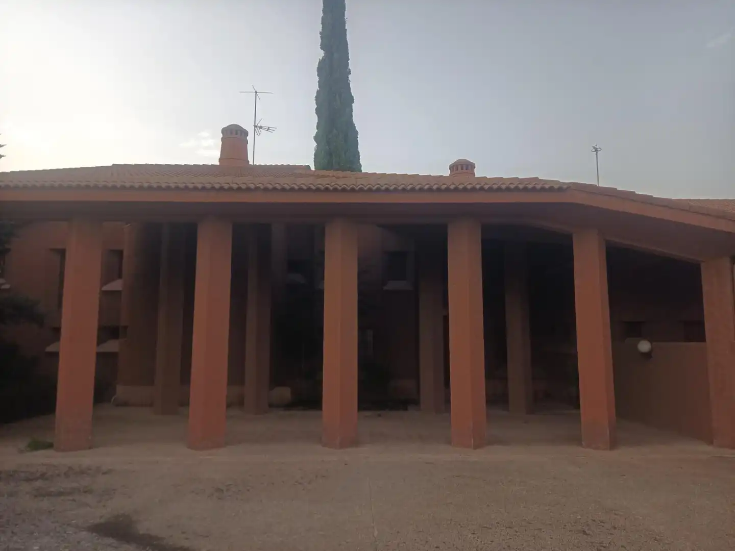 Vista exterior de Casa o xalet en venda en Ainzón amb Calefacció, Jardí privat i Terrassa