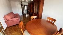Menjador de Pis en venda en Avilés amb Calefacció, Parquet i Terrassa