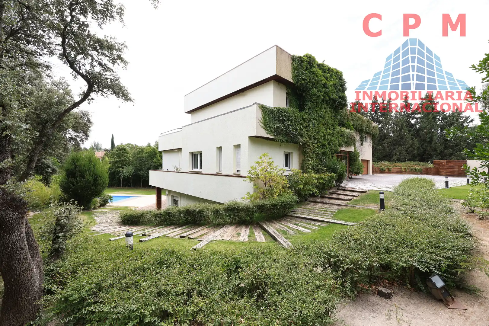 Jardí de Casa o xalet de lloguer en Madrid amb Aire condicionat, Calefacció i Jardí privat
