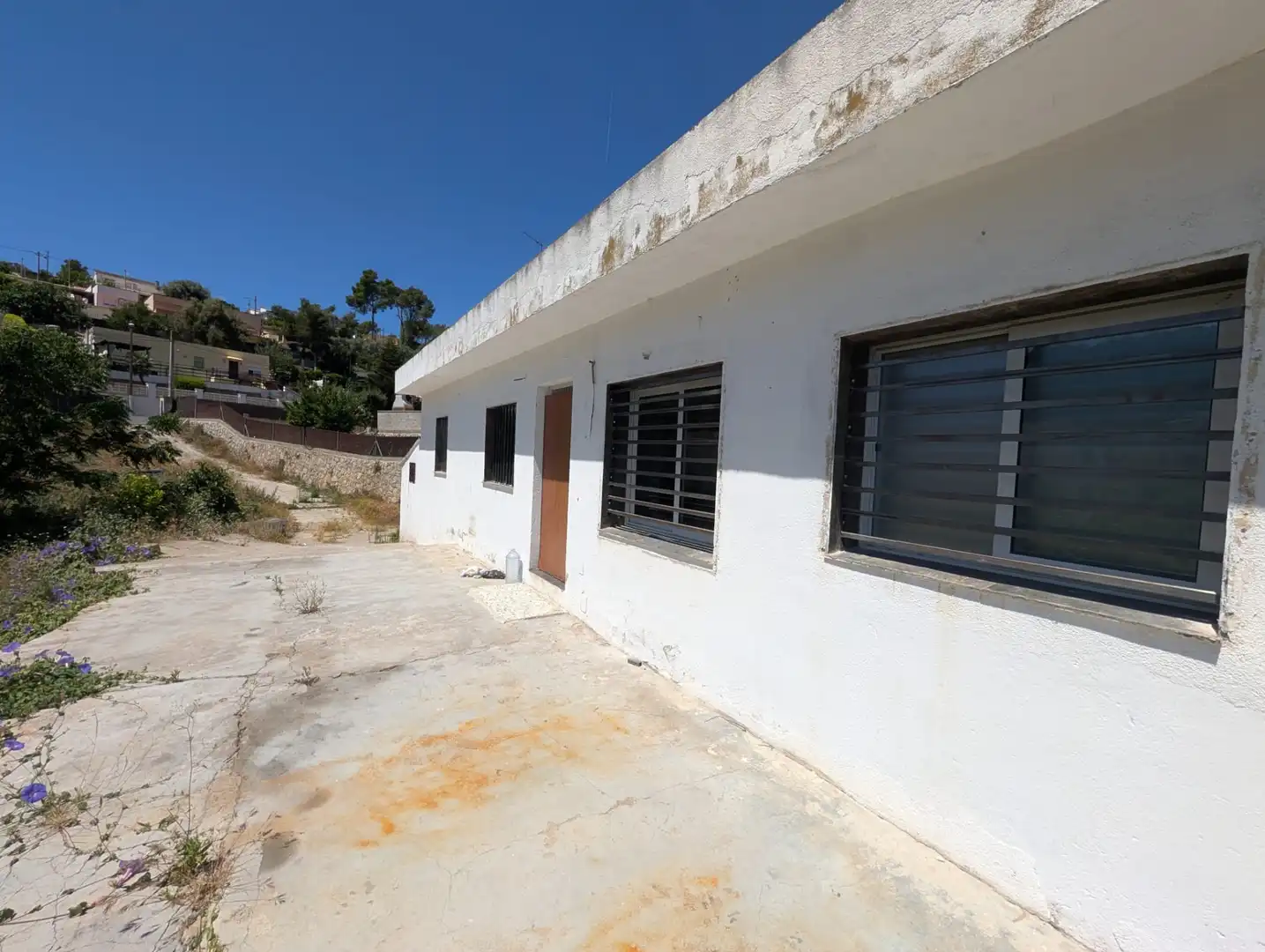 Vista exterior de Casa o chalet en venta en Cubelles con Jardín privado, Jacuzzi y Alarma