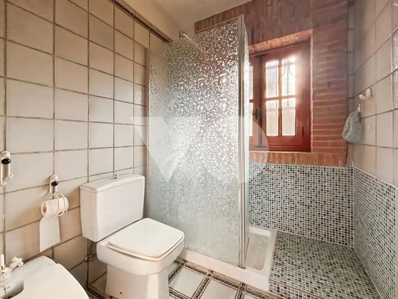 Baño de Finca rústica en venta en Valdemorillo con Calefacción y Jardín privado