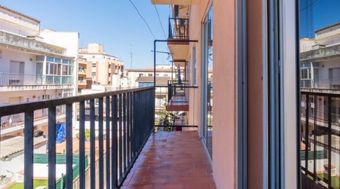 Foto 3 de Piso en venta en Calle Eduard Rodeja, 6, Creu de la Mà, Figueres