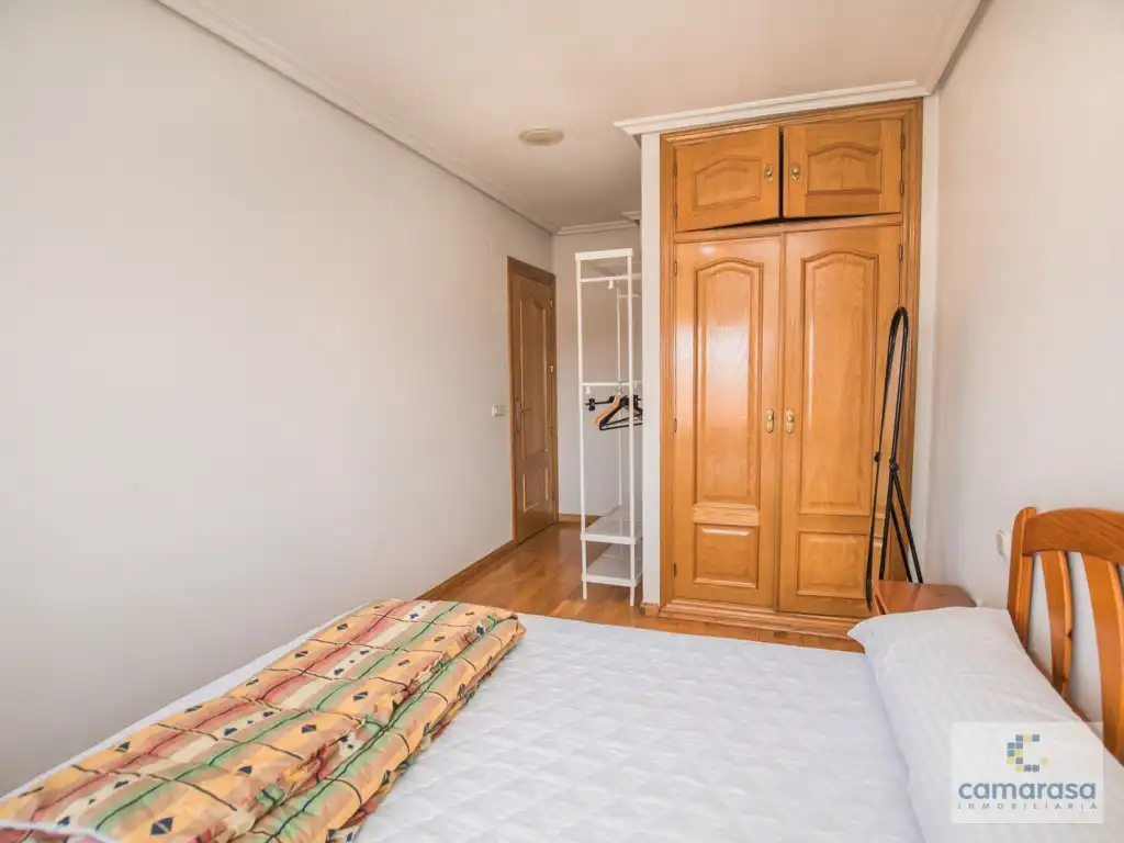 Bedroom of Flat for rent in Ávila  with Heating
