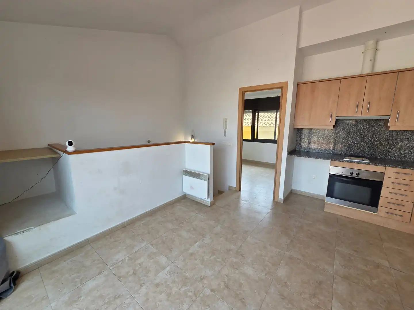 Cocina de Piso en venta en Vinyols i els Arcs con Calefacción y Terraza