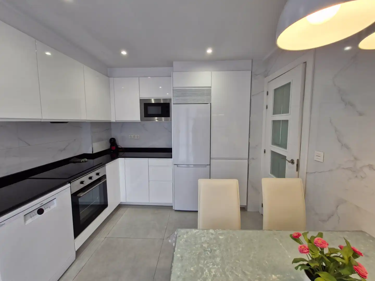 Kitchen of Flat for rent in Bilbao   with Heating, Furnished and Oven