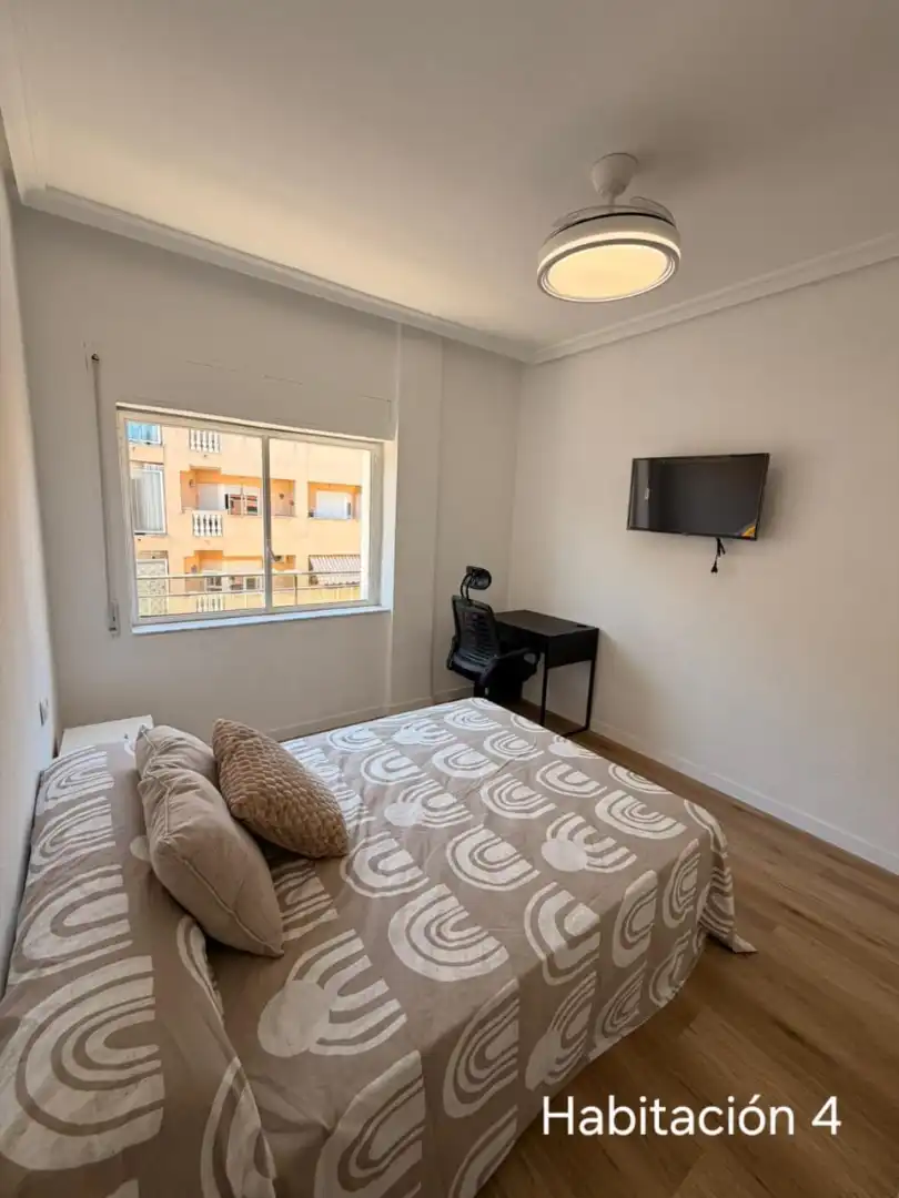 Habitación de Piso para compartir en Murcia con Amueblado, Horno y Lavadora