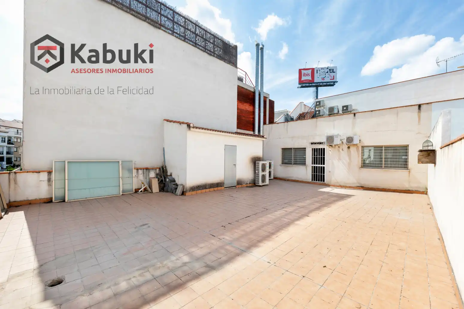 Außenansicht von Büro zur Miete in Armilla mit Terrasse
