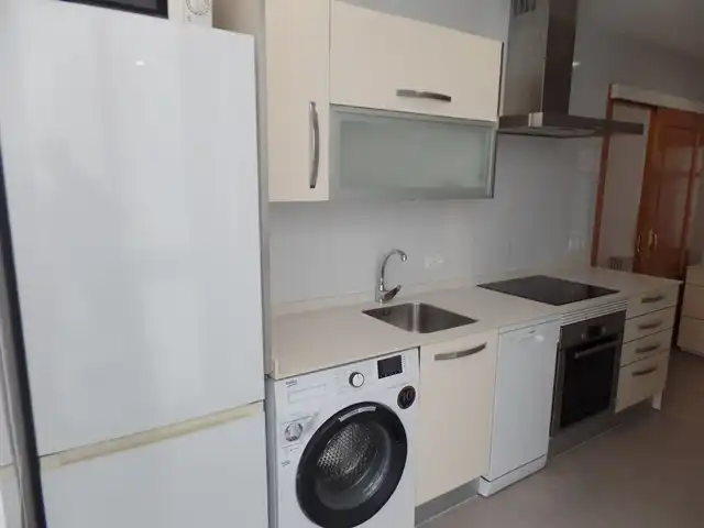 Küche von Wohnung zur Miete in Madrid mit Heizung, Terrasse und Möbliert