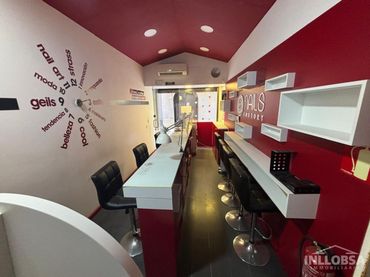 Local comercial en venda a Carrer Nou