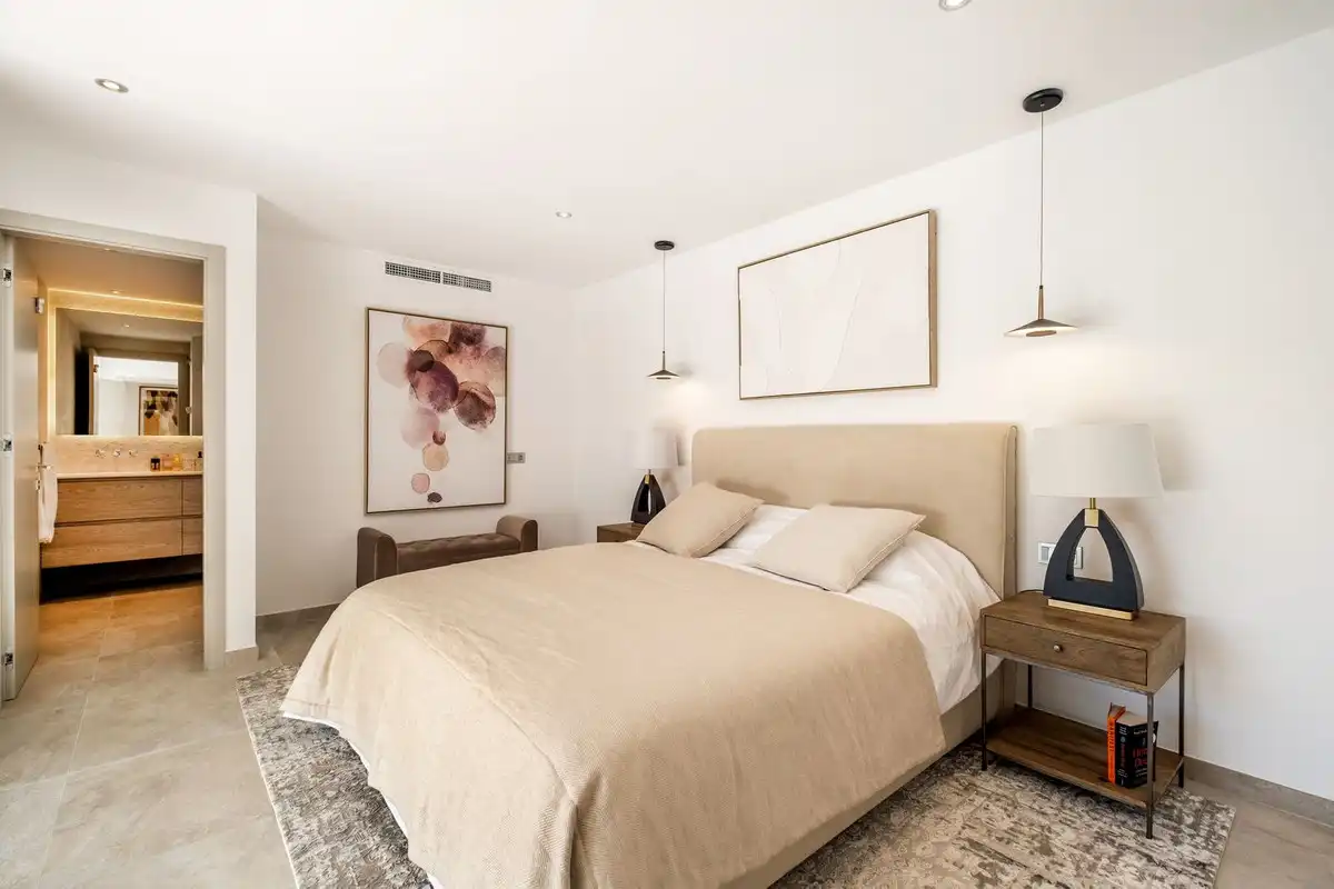 Habitación de Casa o chalet en venta en Marbella con Aire acondicionado, Jardín privado y Terraza
