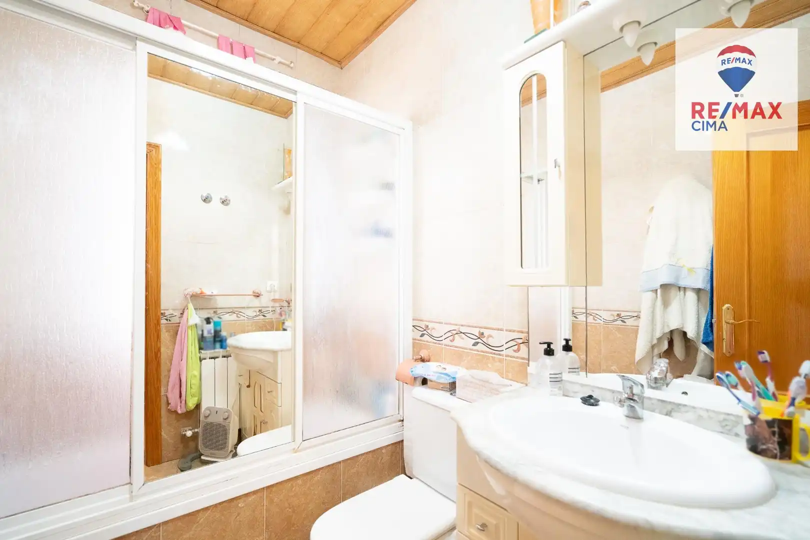 Baño de Casa o chalet en venta en Zújar con Aire acondicionado, Calefacción y Trastero