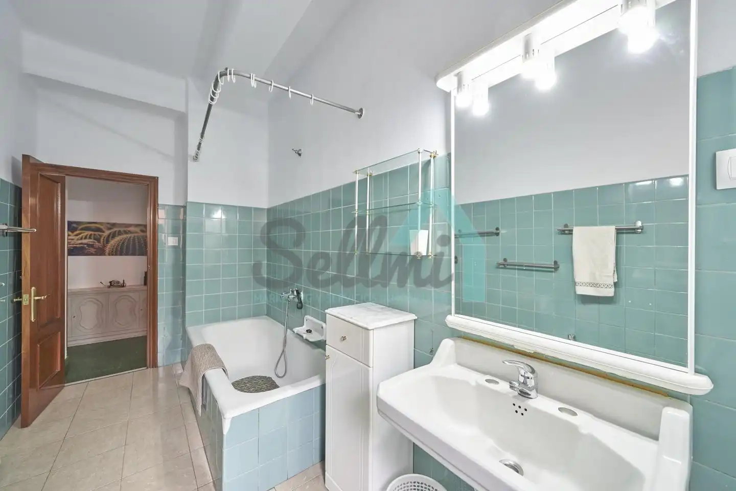 Piso de alquiler en Arzobispo Guisasola, Santo Domingo - El Campillín