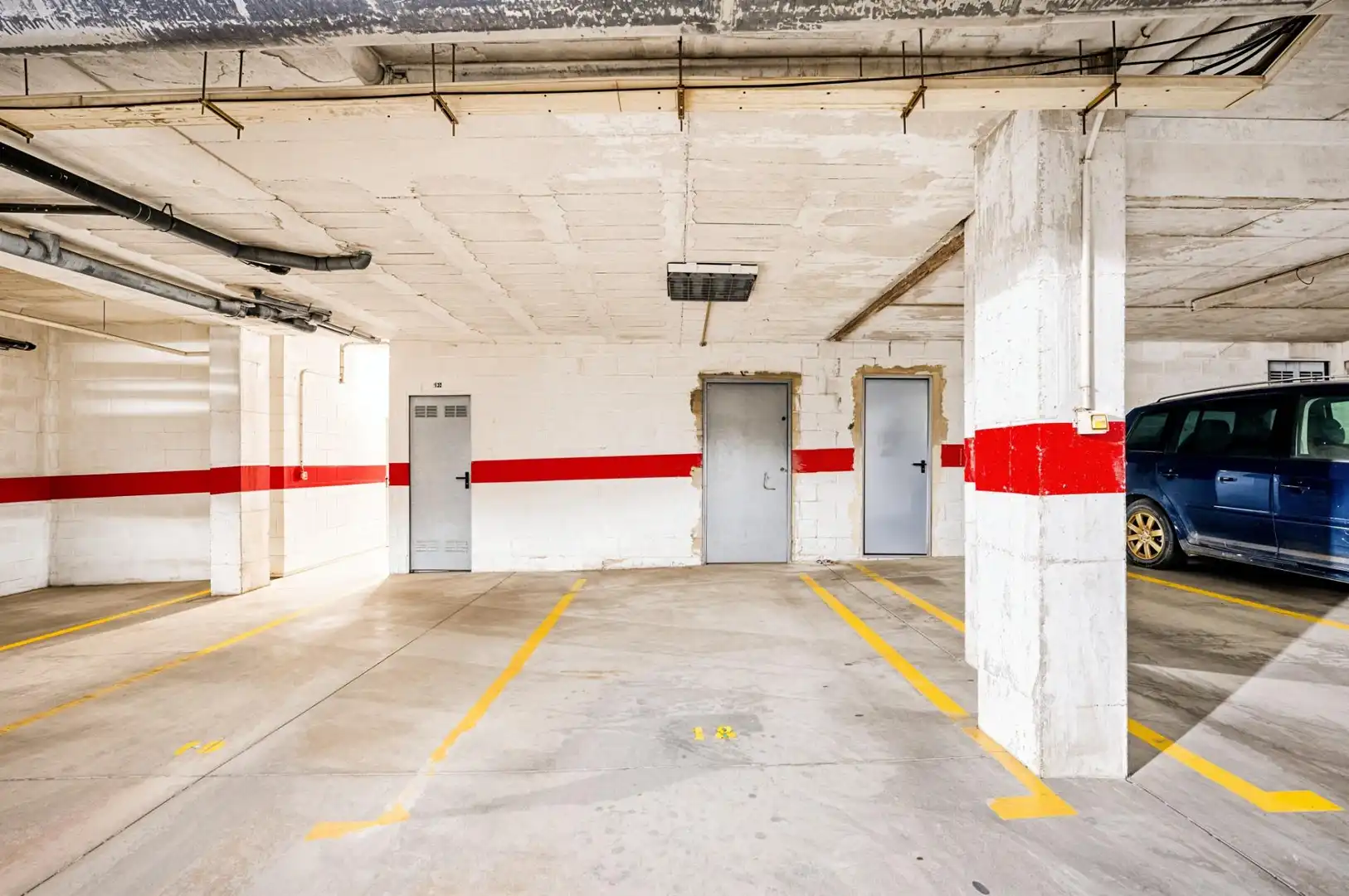 Parking de Piso en venta en Chiclana de la Frontera con Terraza, Trastero y Balcón