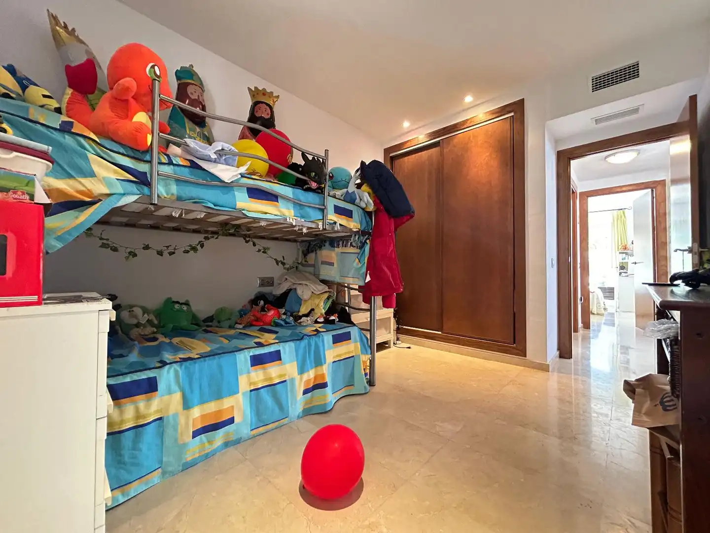 Maisonette zum Verkauf in Vera mit Klimaanlage, Privatgarten und Terrasse