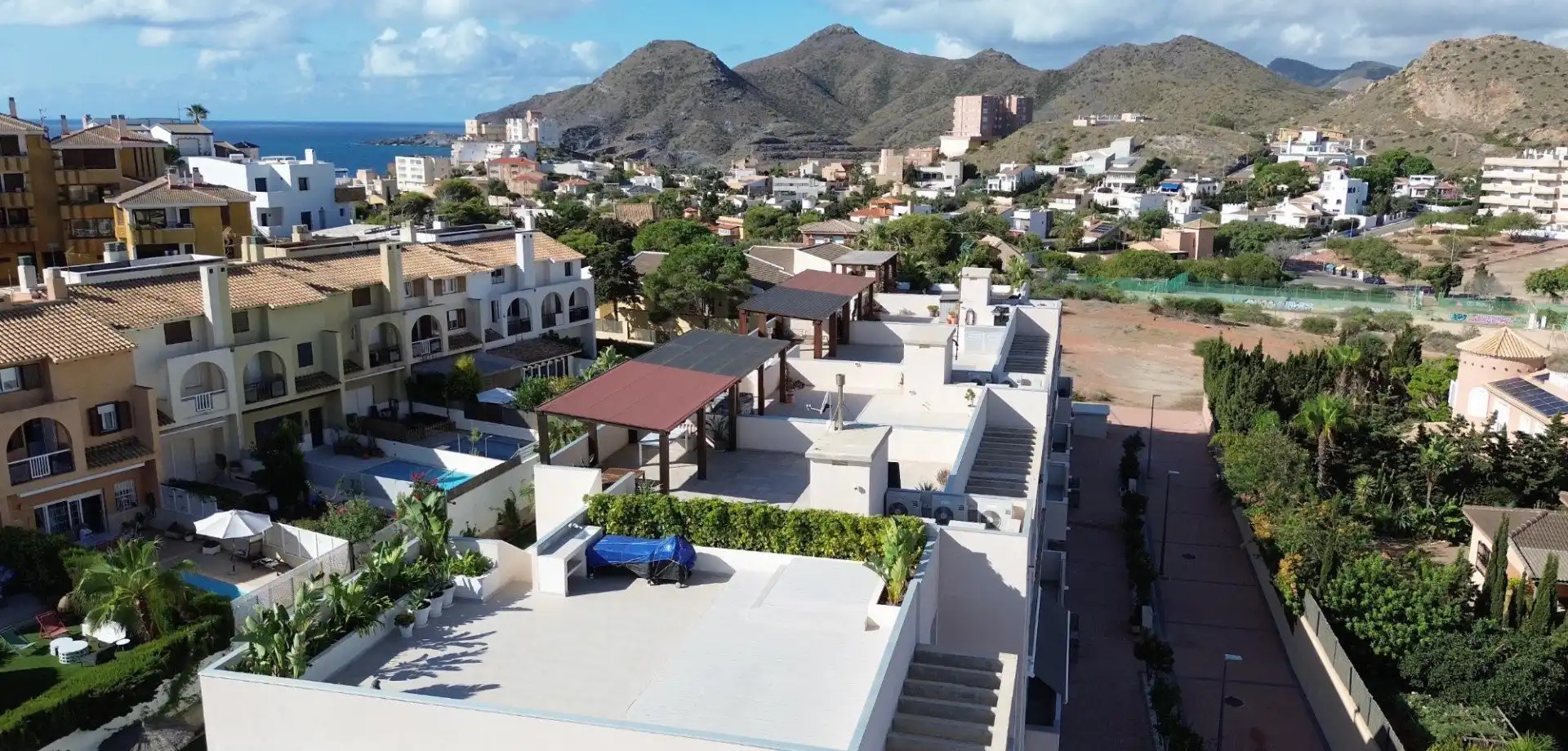 Vista exterior de Apartamento en venta en Cartagena con Trastero y Balcón