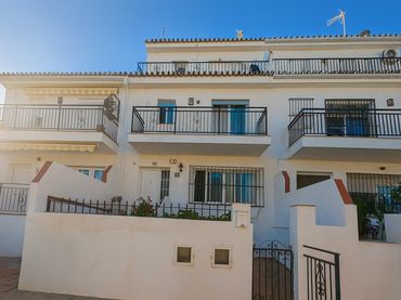 Maison mitoyenne avec balcon à vendre à Montemar