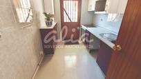 Kitchen of Single-family semi-detached for sale in Pinto  with Heating and Private garden